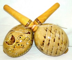 maracas E